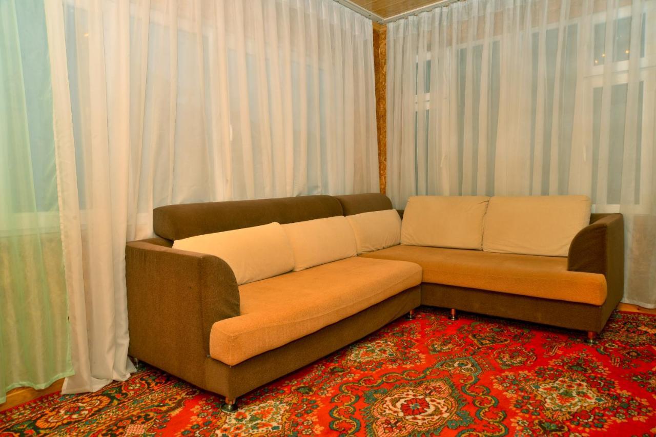 Astoria B&B Oş Exterior foto
